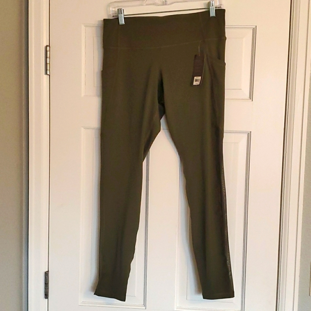 Nwt Old Navy Active womens L army green compression legging